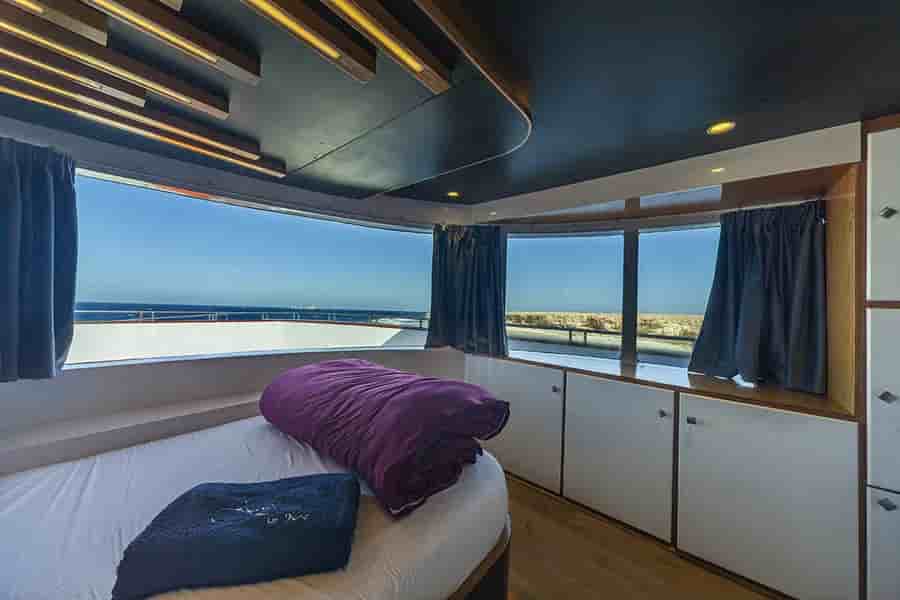 Thumbnail 2 Thumbnail 2