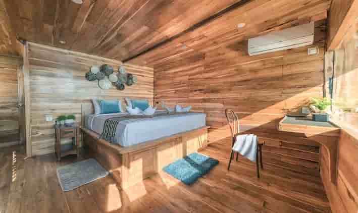 Thumbnail 10 Thumbnail 10