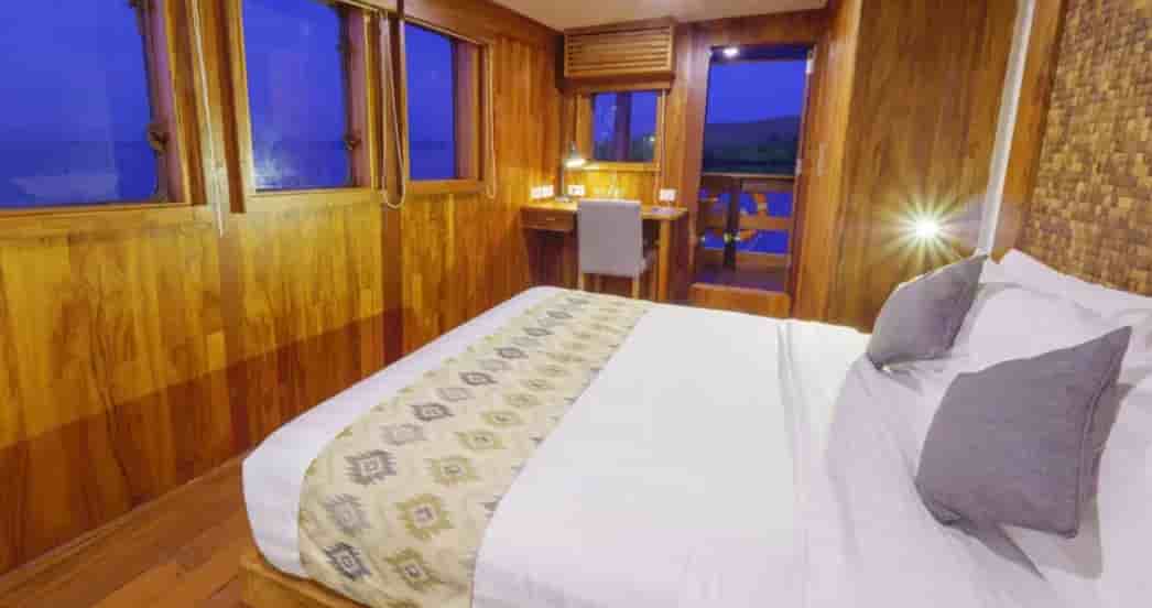 Thumbnail 9 Thumbnail 9