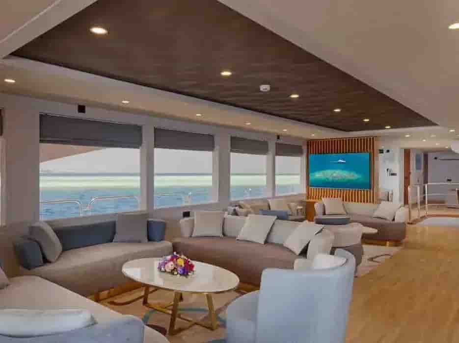 Thumbnail 10 Thumbnail 10