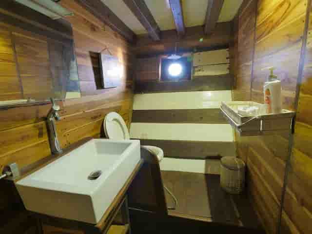 Thumbnail 6 Thumbnail 6