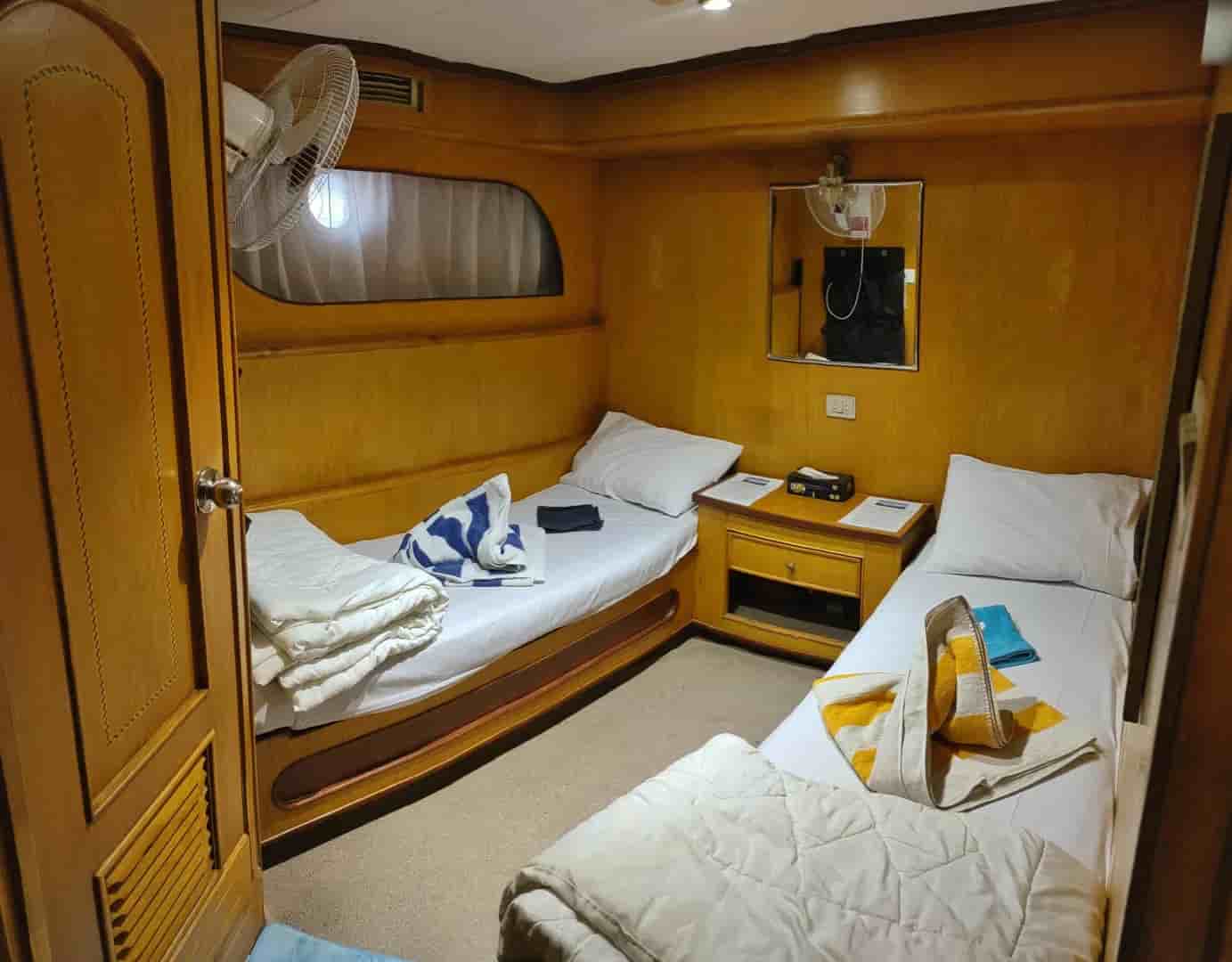 Thumbnail 4 Thumbnail 4