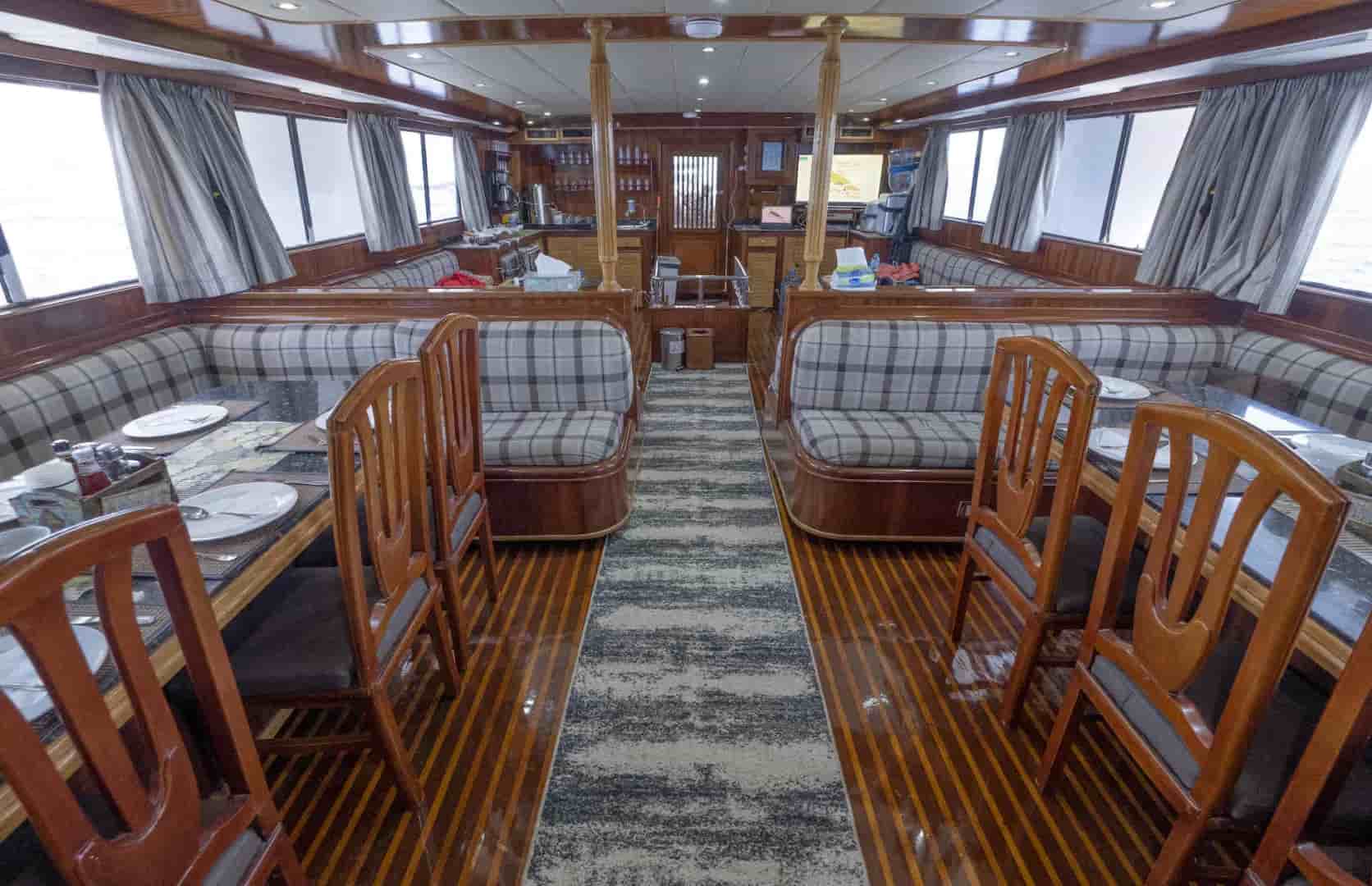 Thumbnail 2 Thumbnail 2