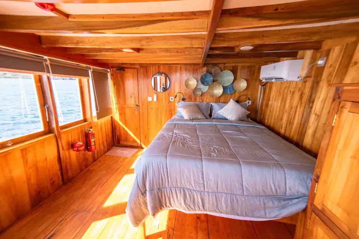 Thumbnail 4 Thumbnail 4