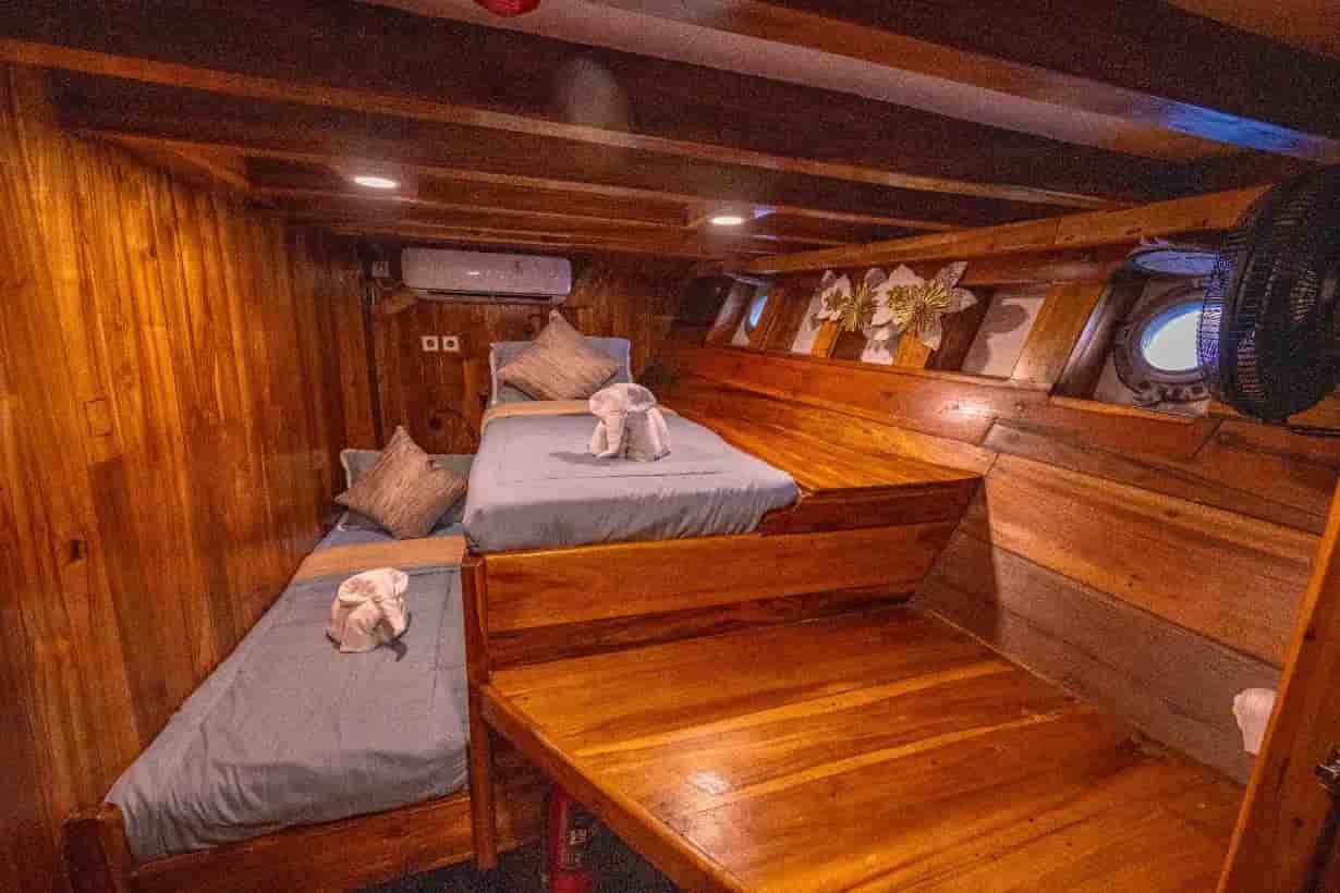 Thumbnail 9 Thumbnail 9