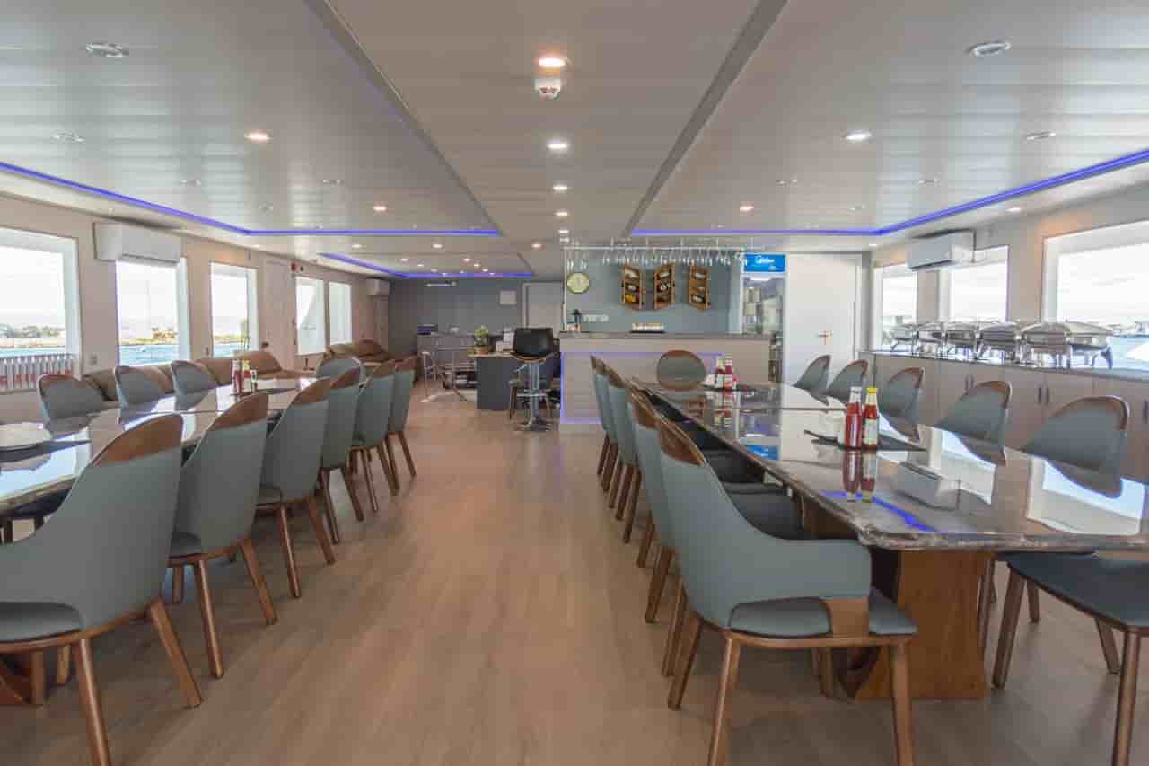 Thumbnail 4 Thumbnail 4