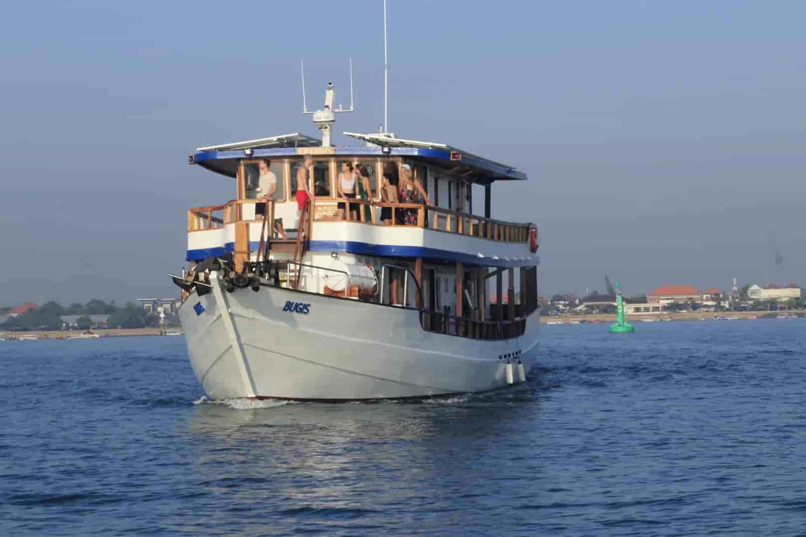 Thumbnail 3 Thumbnail 3