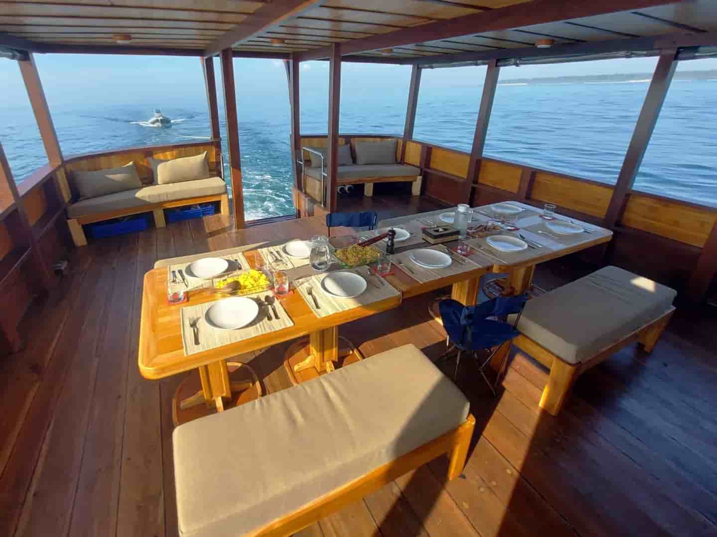 Thumbnail 9 Thumbnail 9