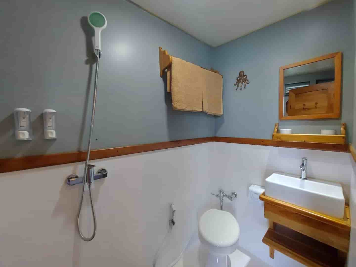 Thumbnail 10 Thumbnail 10