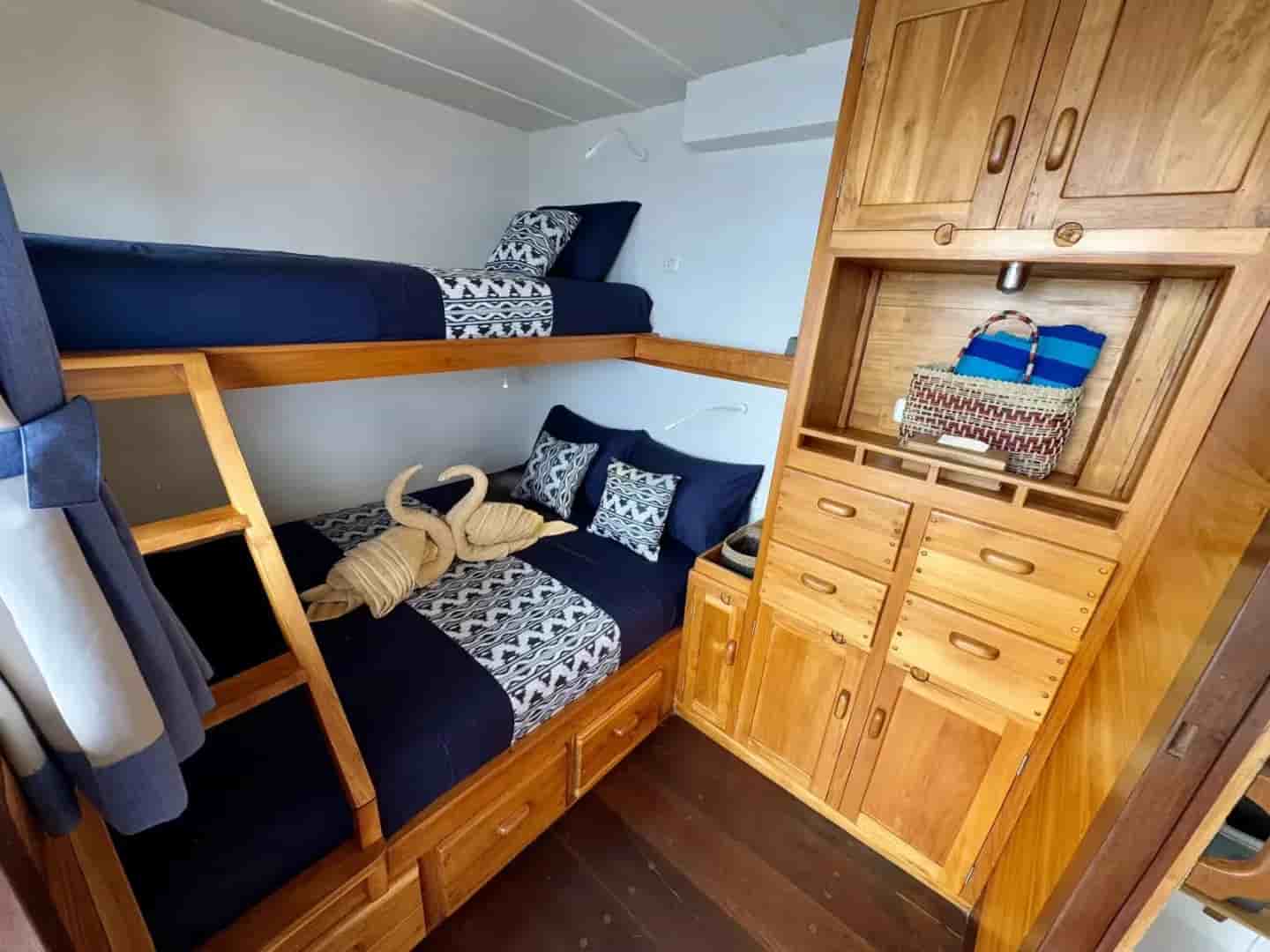 Thumbnail 2 Thumbnail 2