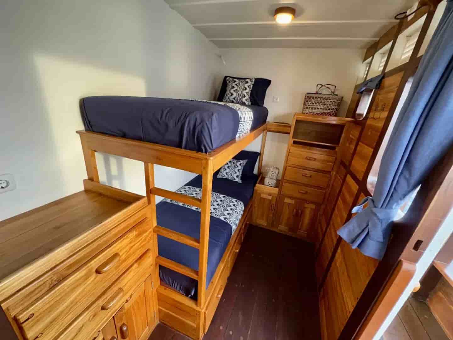 Thumbnail 6 Thumbnail 6