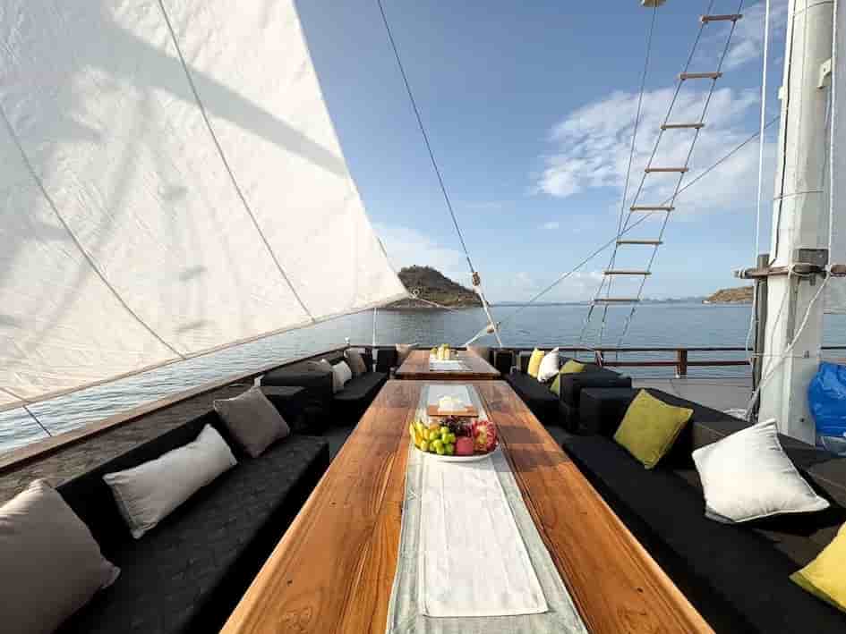 Thumbnail 4 Thumbnail 4