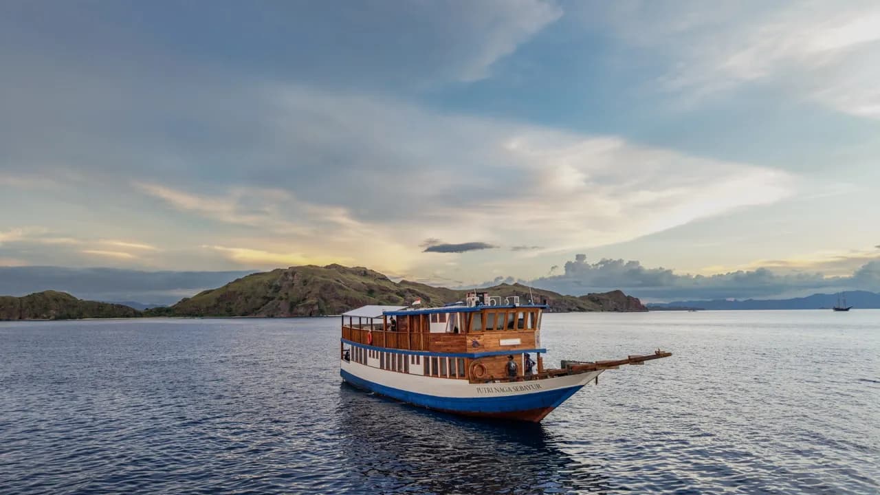 Putri Naga - image Putri Naga - image