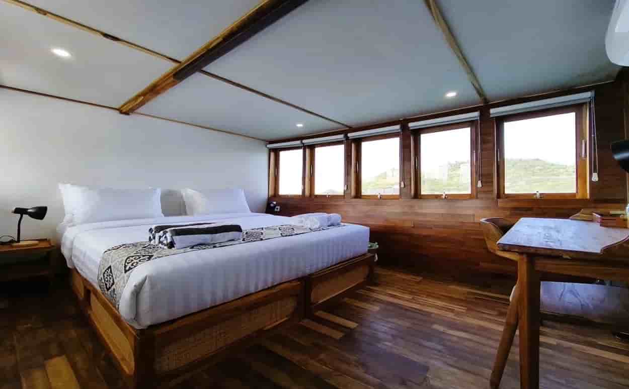 Thumbnail 3 Thumbnail 3