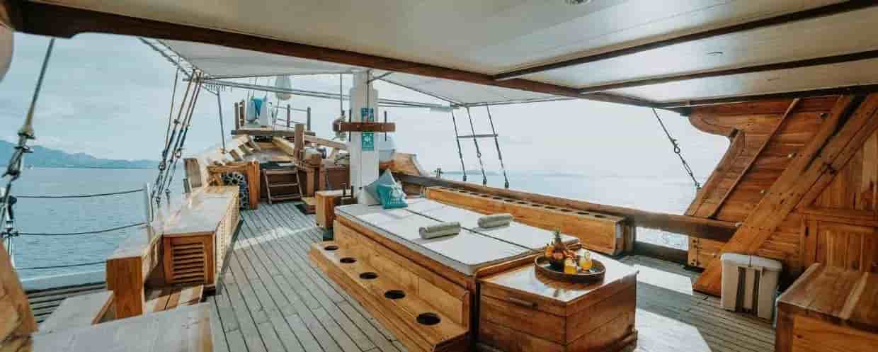 Thumbnail 5 Thumbnail 5