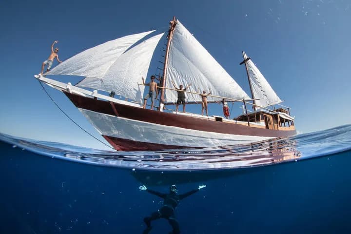 Kira Kira Liveaboard - image Kira Kira Liveaboard - image