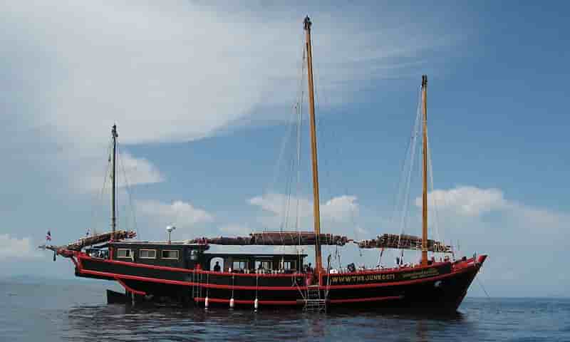 Thumbnail 4 Thumbnail 4