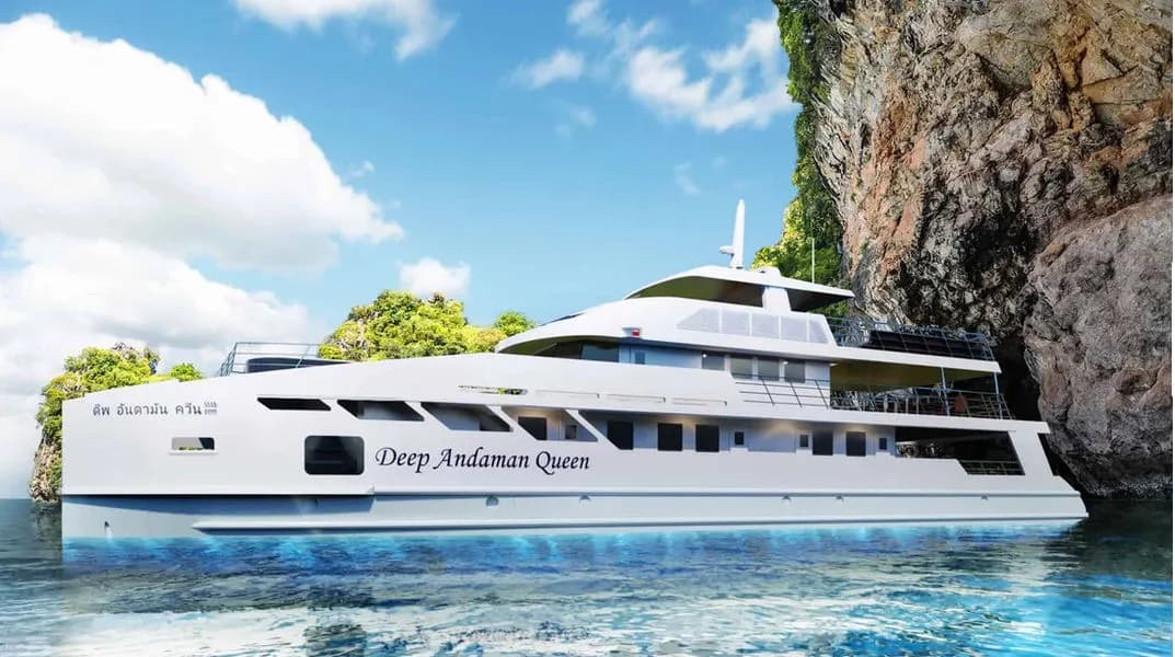 Deep Andaman Queen Liveaboard exterior