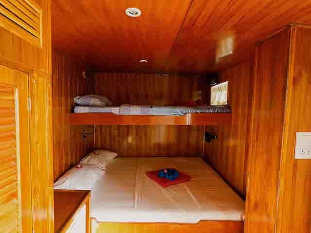 Thumbnail 9 Thumbnail 9