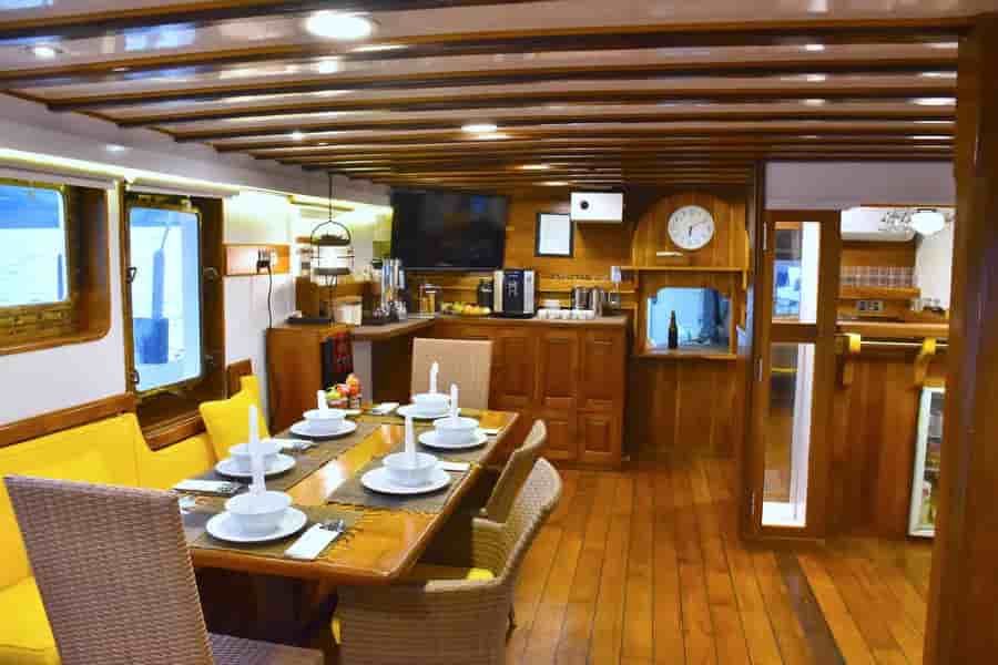 Thumbnail 12 Thumbnail 12