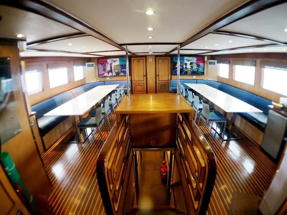 Blue Voyager (Maldives Master) Liveaboard
