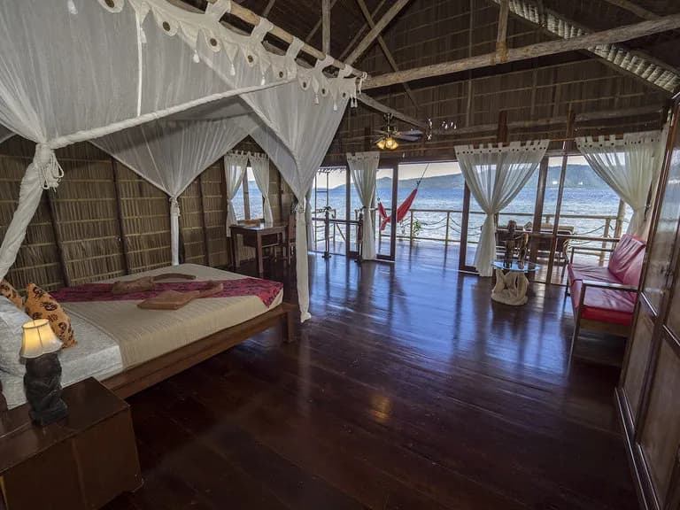 PE-bungalow-2.jpg PE-bungalow-2.jpg