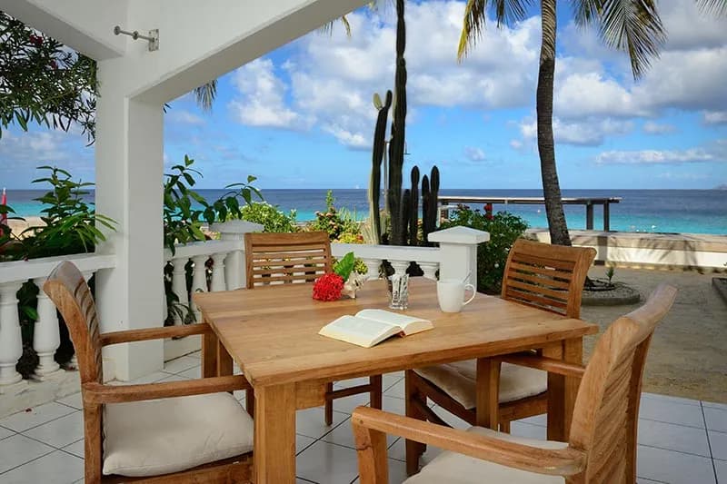 Outdoor dining area Outdoor dining area