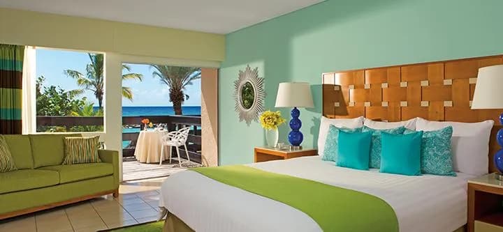 sunscape-room-6-sunclub-suite-ocean-front.jpg sunscape-room-6-sunclub-suite-ocean-front.jpg