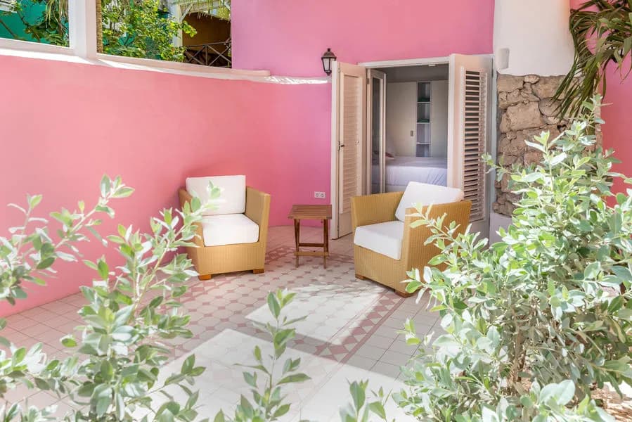 scuba-lodge-8.jpg scuba-lodge-8.jpg