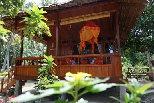 Blue Bay Divers accommodations exterior Blue Bay Divers accommodations exterior