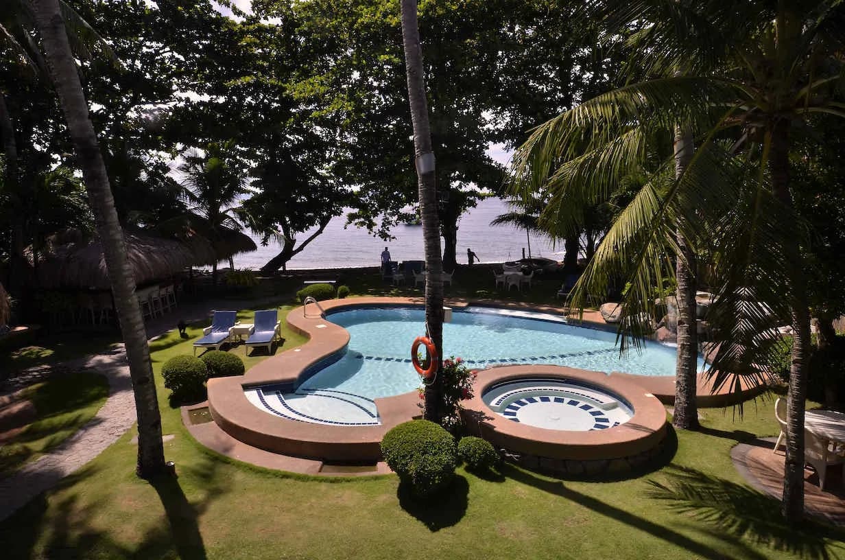 Big pool with smaller paddling pool at the side Big pool with smaller paddling pool at the side