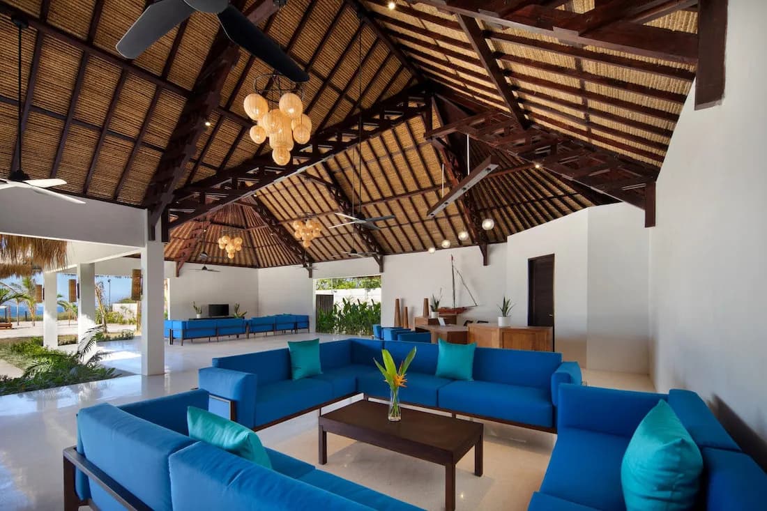 Lobby with couches and tables Lobby with couches and tables