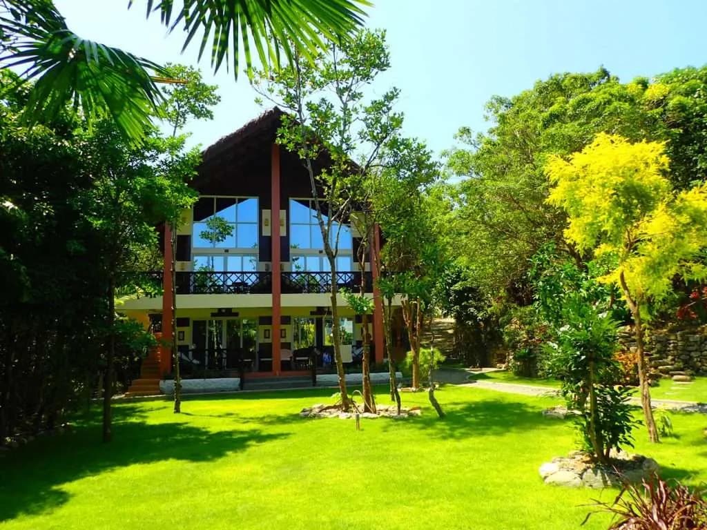 Edgewater Dive & Spa Resort Edgewater Dive & Spa Resort