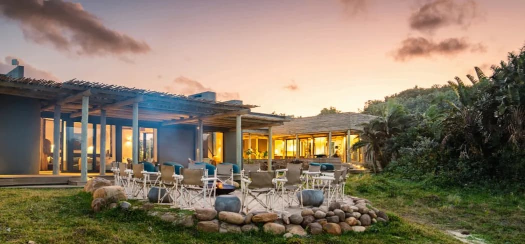 GweGwe Beach Lodge GweGwe Beach Lodge