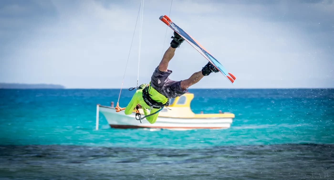 Kite surfing Kite surfing