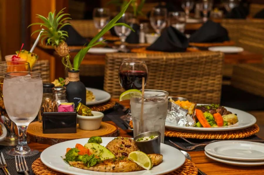 Anthonys Key Resort Cuisine