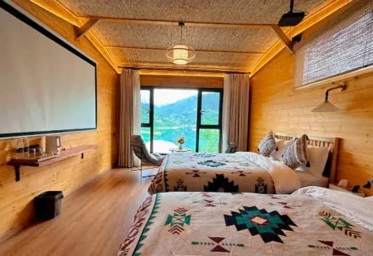 Mountain Lodge Twin Room - image Mountain Lodge Twin Room - image