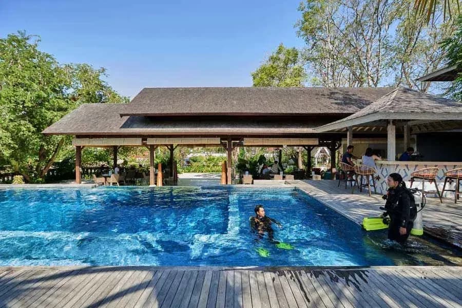 Carousel - image Carousel - image