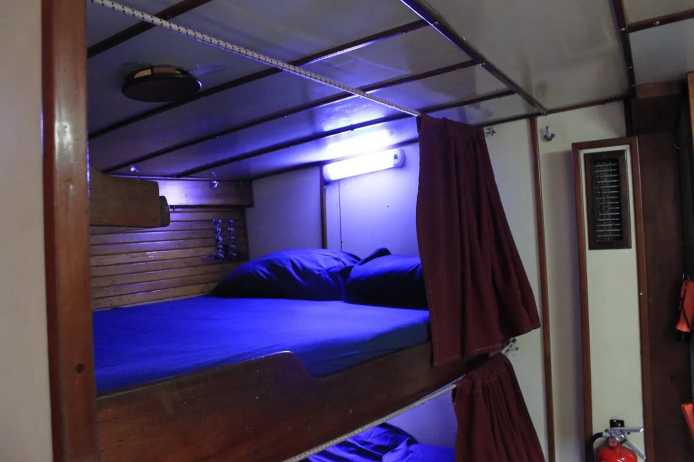 Double Space Bunk - image Double Space Bunk - image