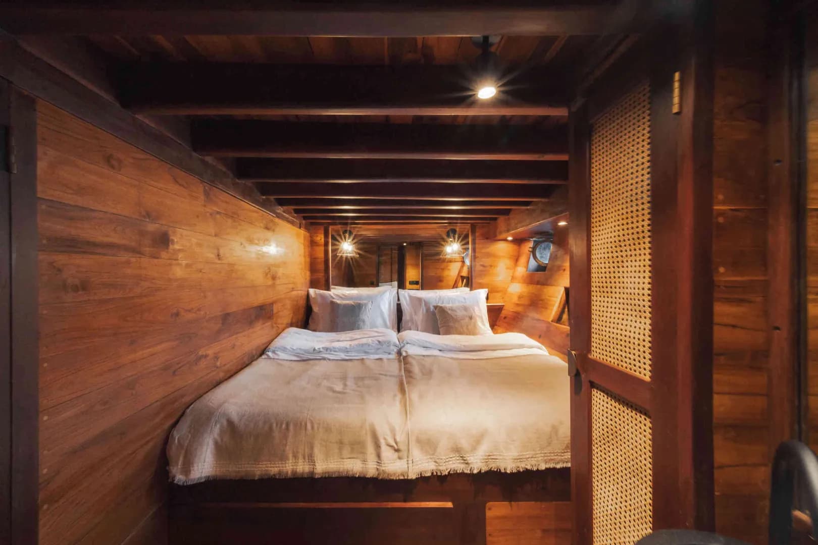 Standard Cabins - image Standard Cabins - image