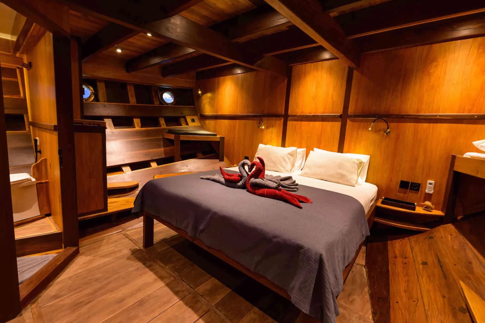 Bugis Cabin - image Bugis Cabin - image