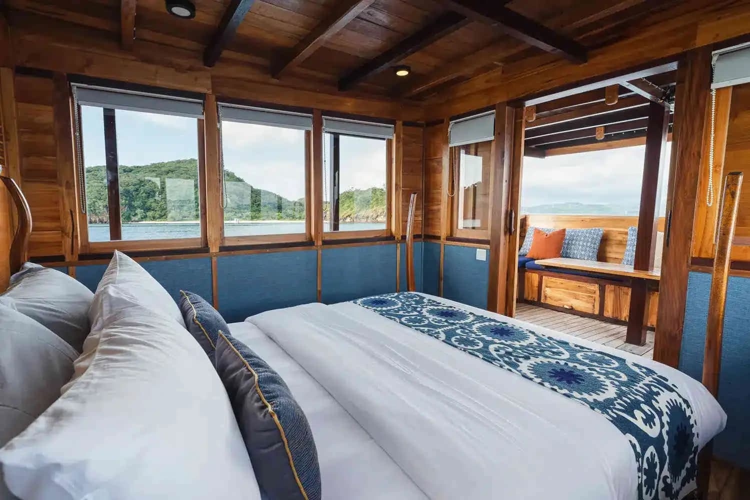 Padar Cabin - image Padar Cabin - image