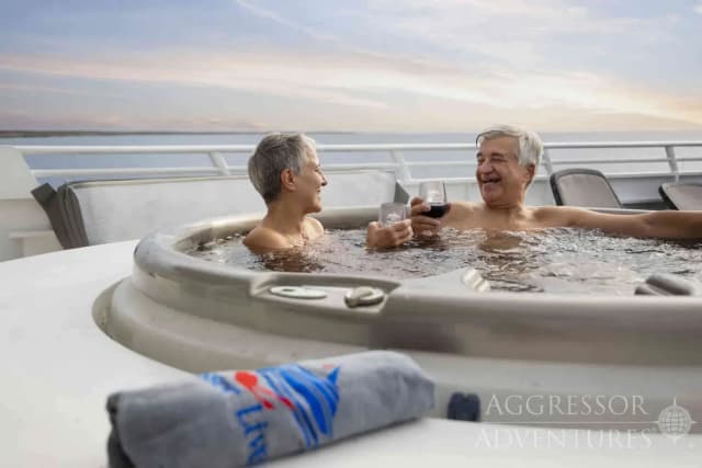 Turks & Caicos Aggressor II Special Packages Turks & Caicos Aggressor II Special Packages