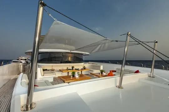 Blue Liveaboard Special Packages Blue Liveaboard Special Packages