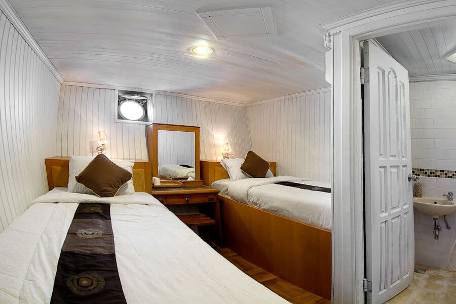 Twin Bed (103,104,105,106) Lower Deck - image Twin Bed (103,104,105,106) Lower Deck - image