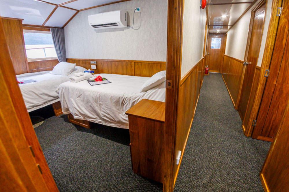 Cabin and hallway on Oceania Liveaboard
