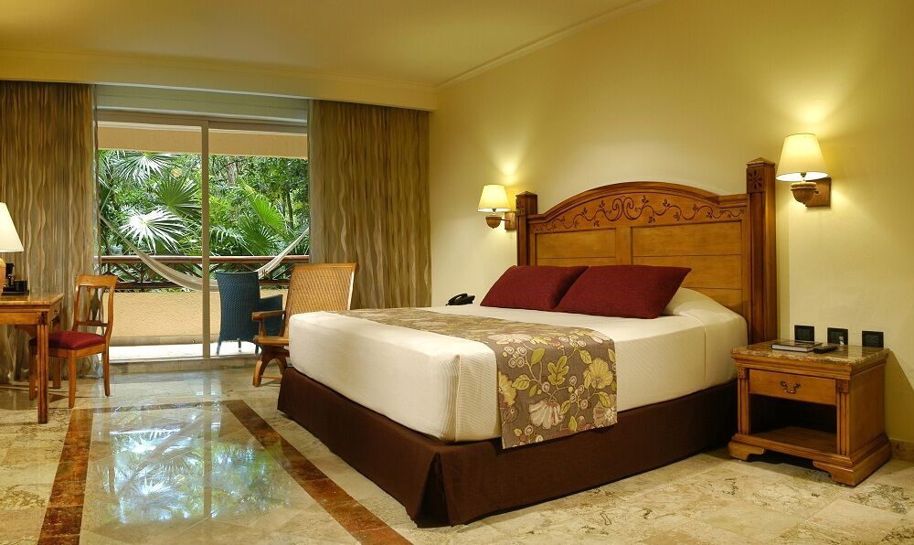 Pro Dive Mexico Bluewater Dive Travel