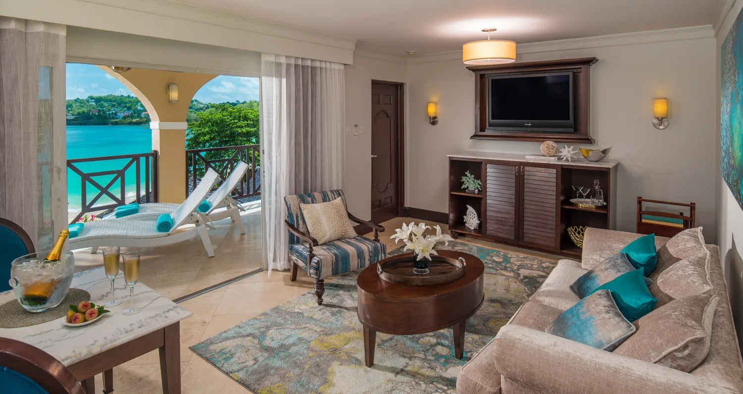 Sandals Regency La Toc