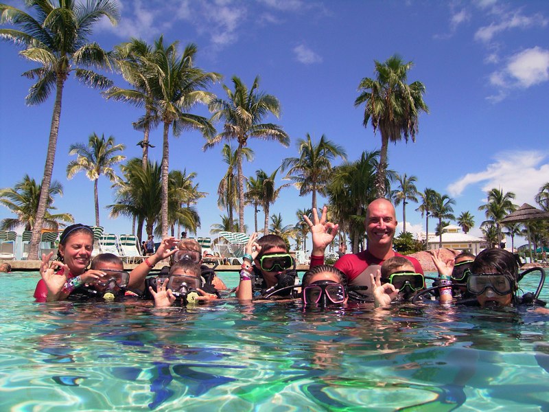 Stuart Cove's Dive Bahamas Trip Reviews, Photos & Special
