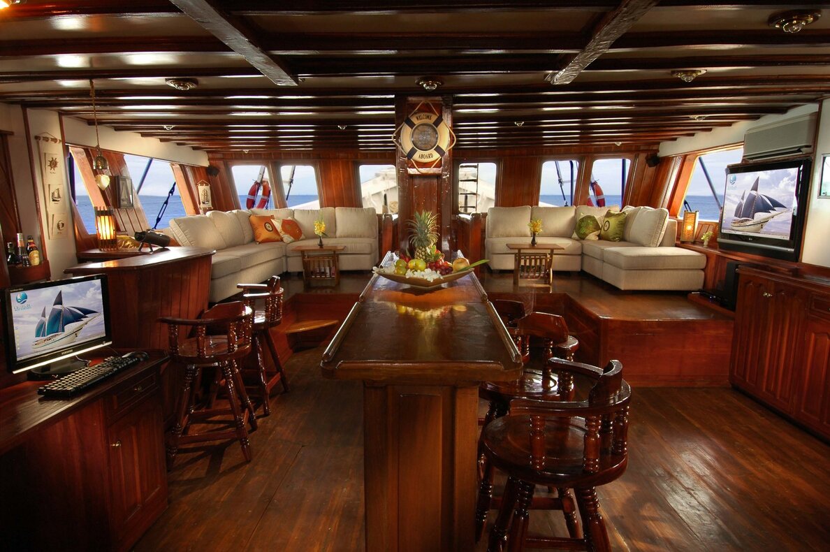 The Phinisi Liveaboard